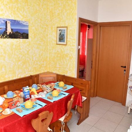 B&B Sa Pintadera Muravera Exteriör bild