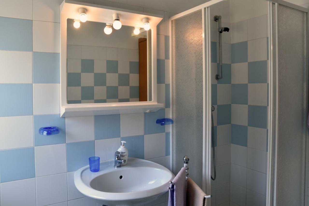 B&B Sa Pintadera Muravera Exteriör bild