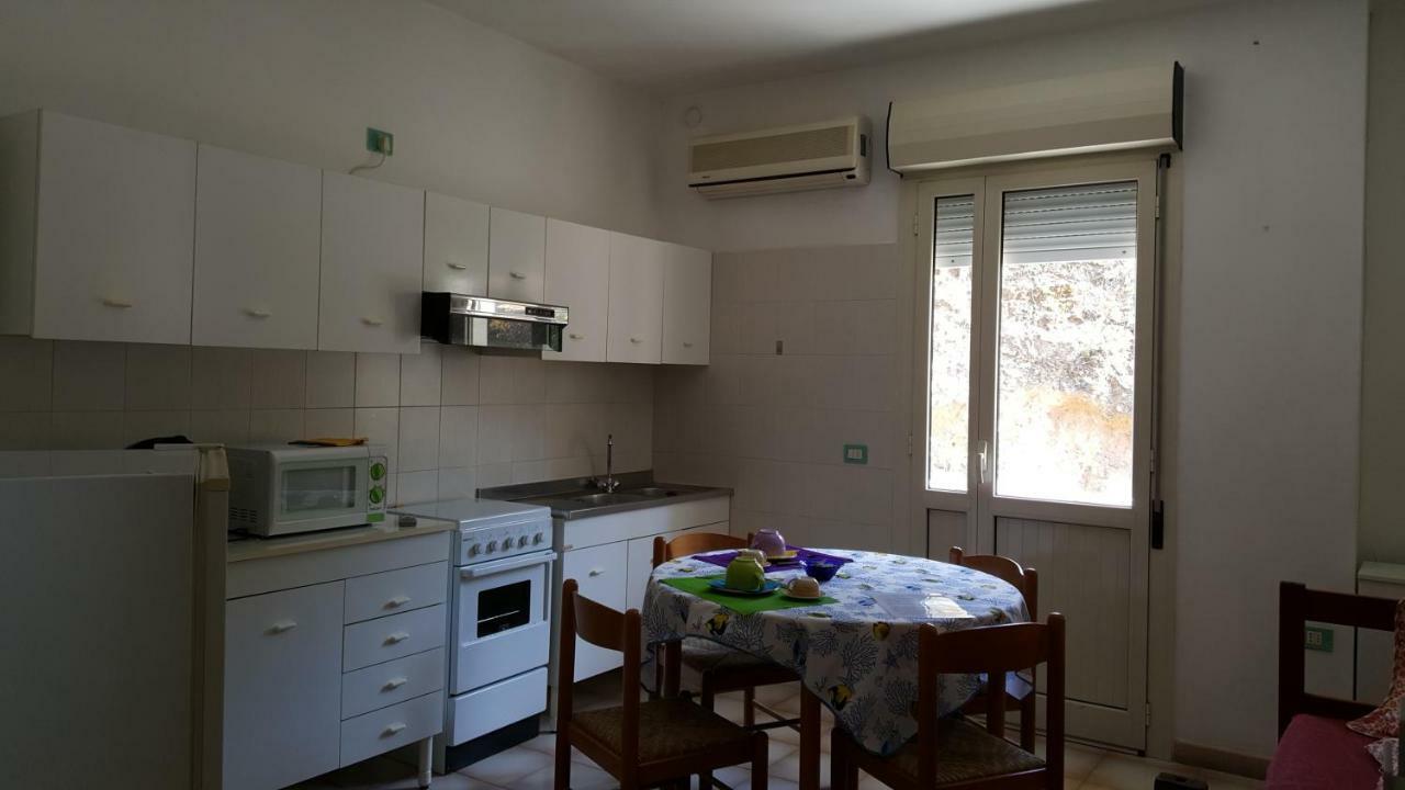 B&B Sa Pintadera Muravera Exteriör bild